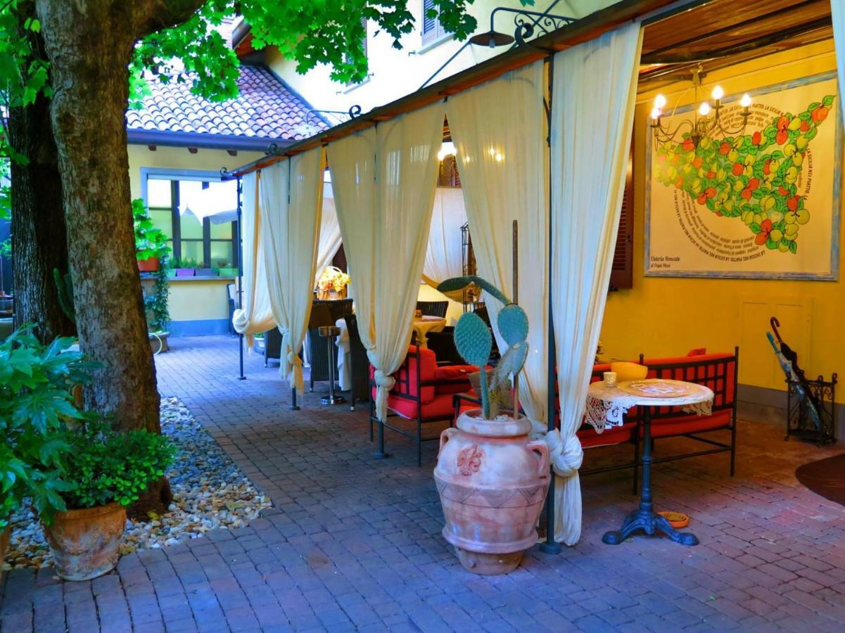 Locanda Papa Nene Osnago Exterior photo